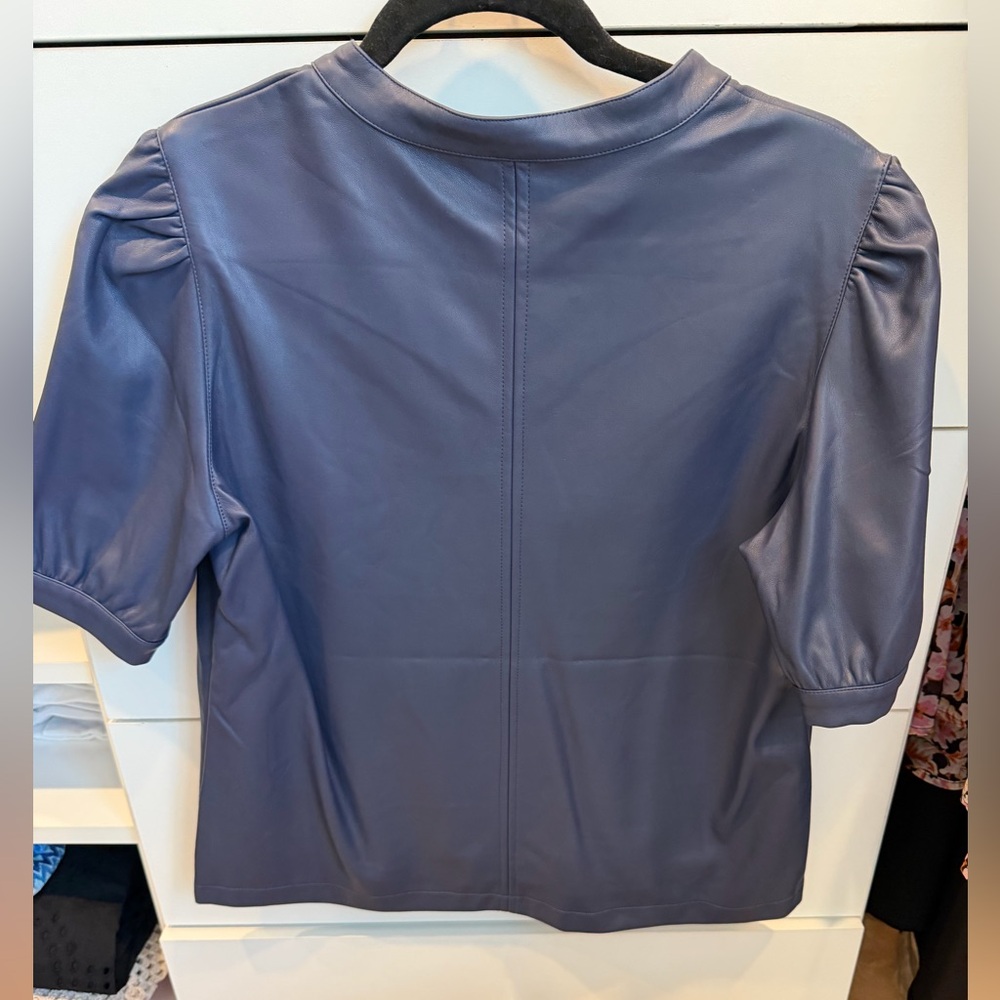 Steve Madden Faux leather top size L - Picture 3 of 4